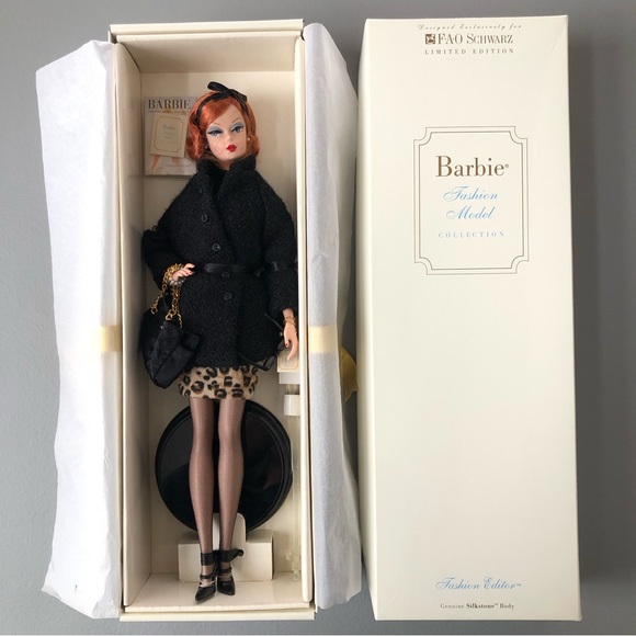 ❣️FAO FASHION EDITOR BARBIE MIB - Picture 3 of 17